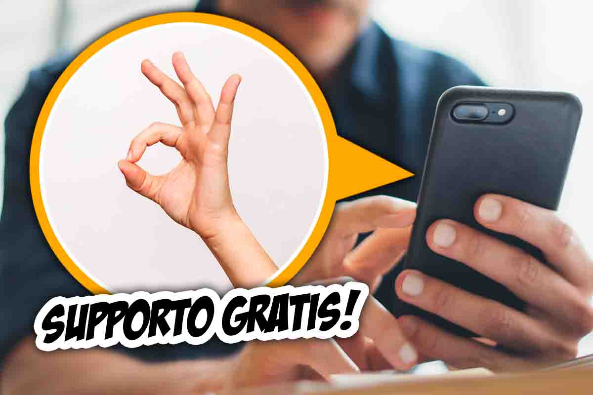 supporto smartphone gratis con materiali di scarto