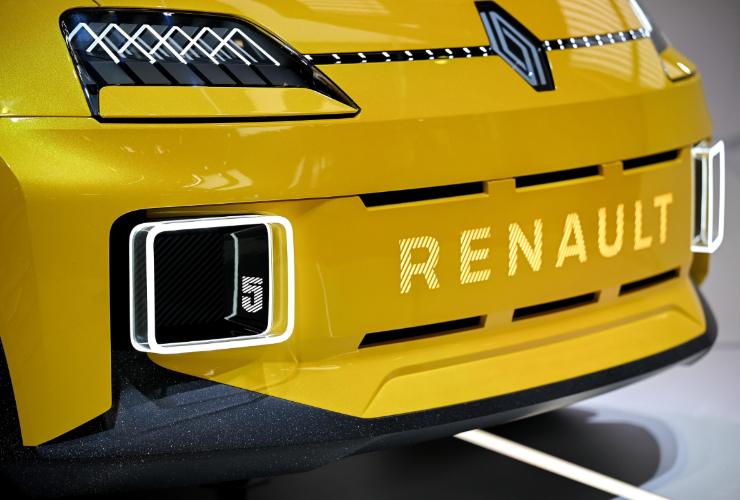 Renault, torna in auge la 5